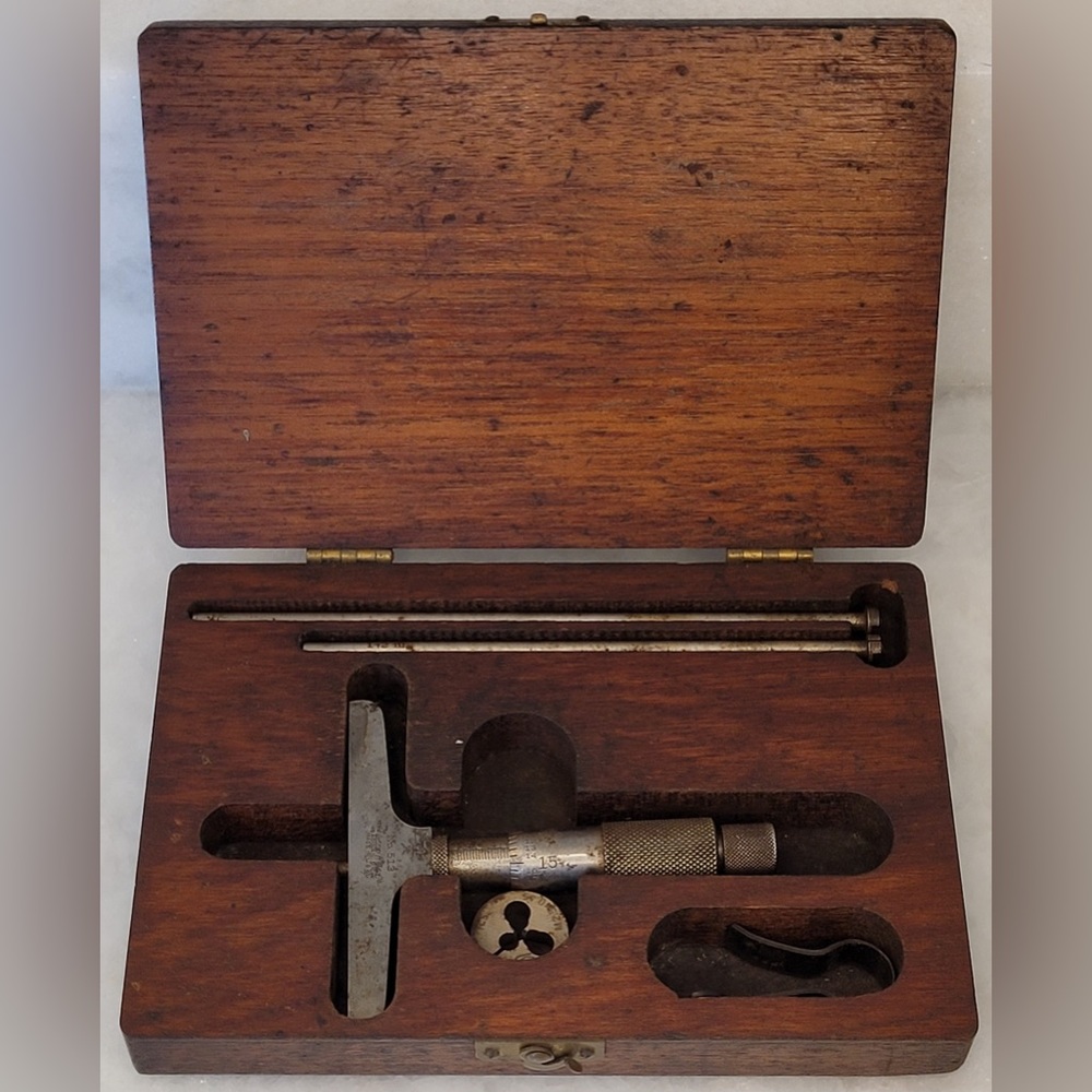 Vintage The LUFKIN RULE Co. No. 513 MICROMETER Depth Gage Set